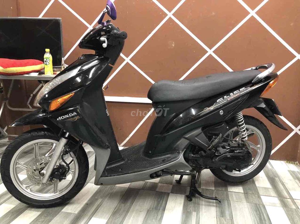 -Trùm Cuối Honda Click 110 Đk 2011 Máy Zin Êm Ấm. Mua bán Xe máy tại Huyện Phong Điền Cần Thơ được đăng bởi Danh Hà hình 5