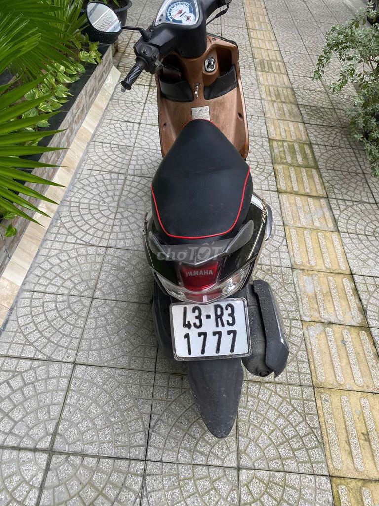 Xe máy Yamaha Mio Ultimo màu nâu đen. Mua bán Xe máy tại Quận Thanh Khê Đà Nẵng được đăng bởi Dương thị thu hà hình 4
