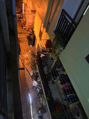 NHÀ NGÔ GIA TU DÂN XÂY CHẮC CHẮN GẦN CHỢ TRƯỜNG BỆNH VIỆN ĐẦY TIỆN ÍCH. Mua bán nhà ở tại Quận Long Biên Hà Nội được đăng bởi Hà Trang