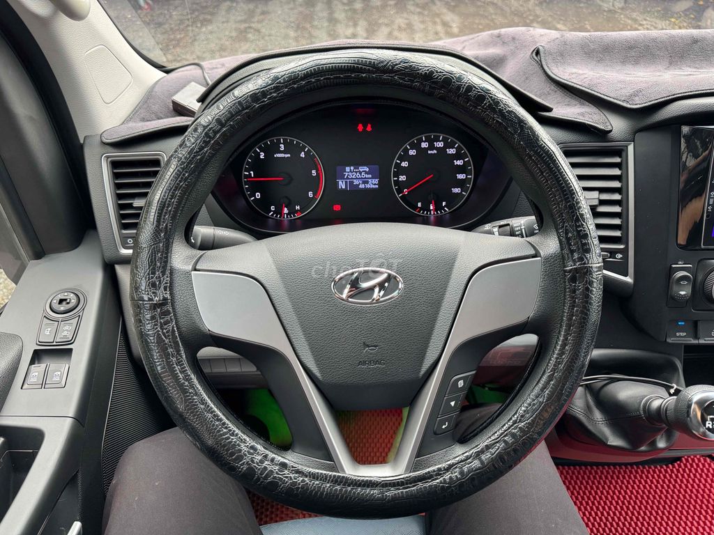 Hyundai Solati 2023 16 chỗ 48000 km. Mua bán Phương tiện khác tại Quận Bình Tân Tp Hồ Chí Minh được đăng bởi Lê Hoàng Hải hình 8