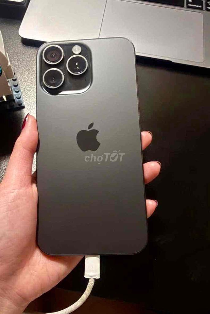 Apple iPhone 15 Pro Max 256GB Đen. Mua bán Điện thoại tại Huyện Vũng Liêm Vĩnh Long được đăng bởi Trần Thái Vĩ hình 1