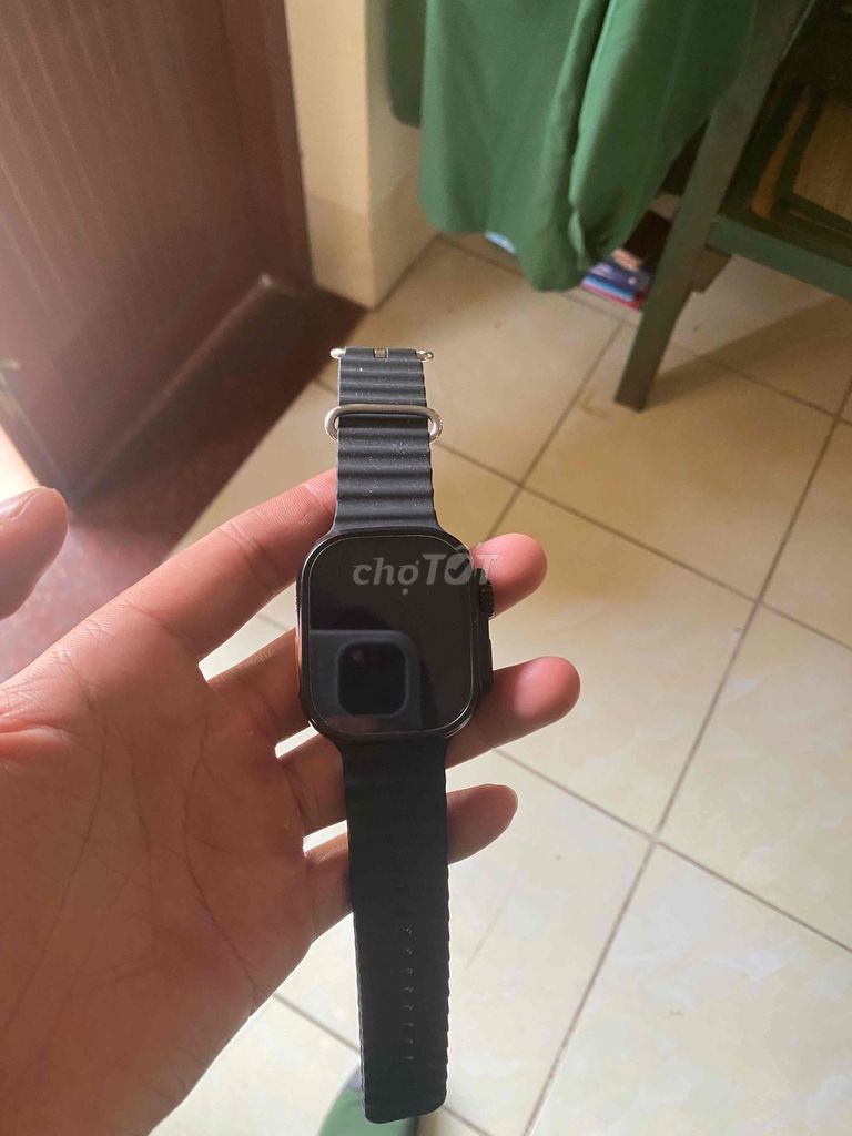 Watch Ultra Đen Còn mới. Mua bán Thiết bị đeo thông minh tại Thành phố Vị Thanh Hậu Giang được đăng bởi H Trần hình 1