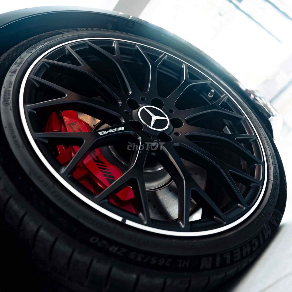 LONG ANH AUTO về MERCEDES C63SE Performance 2024. Mua bán Ô tô tại Quận 7 Tp Hồ Chí Minh được đăng bởi LongAnh AuTo  hình 15