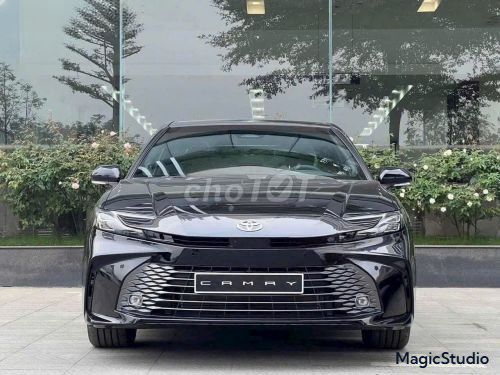 Toyota Camry 2.5 HEV Mid 2026