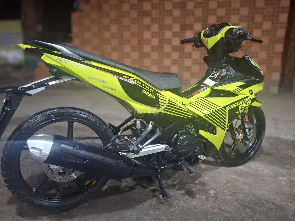 Ex 150. Đk 2017 . Bs 71 bến tre . Cà vẹt đầy đủ. Mua bán Xe máy tại Huyện Nhà Bè Tp Hồ Chí Minh được đăng bởi tuân anh  hình 4