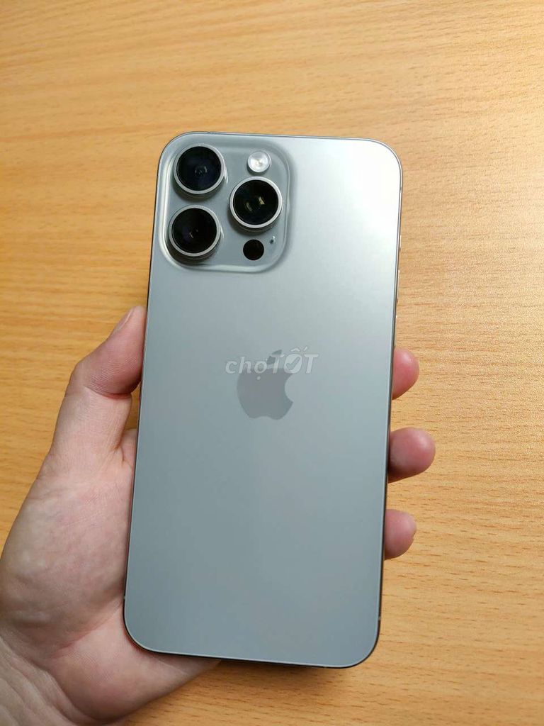 Apple iPhone 15 Pro Max 256GB Xám Lock. Mua bán Điện thoại tại Thị xã Bến Cát Bình Dương được đăng bởi Võ Hoàng hình 1