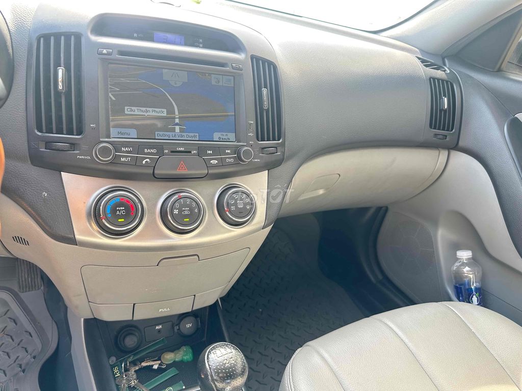 Hyundai Avante 2015 1.6 MT - 140000 km. Mua bán Ô tô tại Quận Sơn Trà Đà Nẵng được đăng bởi Châu Nguyễn hình 6