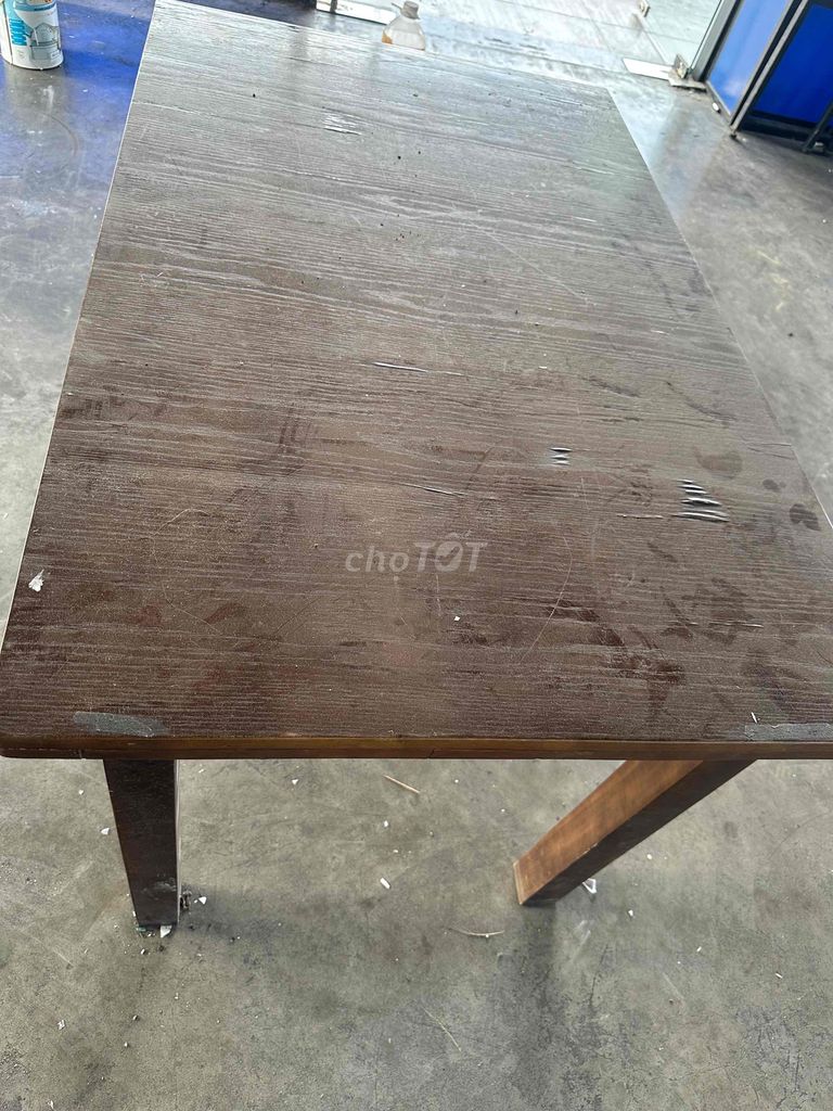 Thanh lý 03 bàn+6 ghe gỗ như hình do chật k chổ để