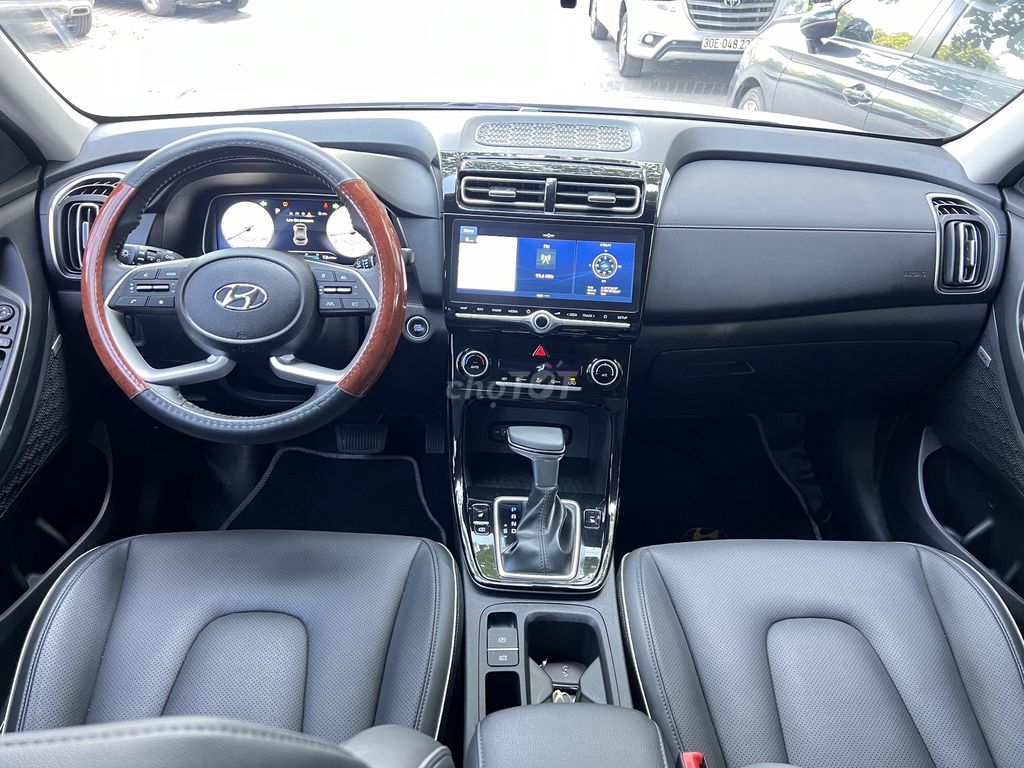 Hyundai Creta cao cấp 2023 “8 nghìn km” như mới 6x. Mua bán Ô tô tại Quận Cầu Giấy Hà Nội được đăng bởi Xe Cũ Dương Đô hình 5