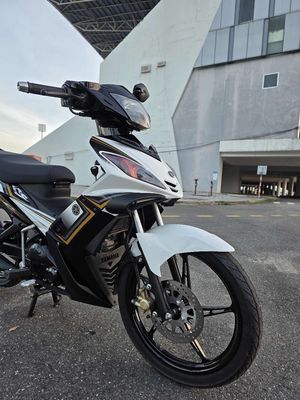 Yamaha Exciter 1S94 2010 Trắng đen vàng. Mua bán Xe máy tại Quận Cẩm Lệ Đà Nẵng được đăng bởi Ngạo Thiên