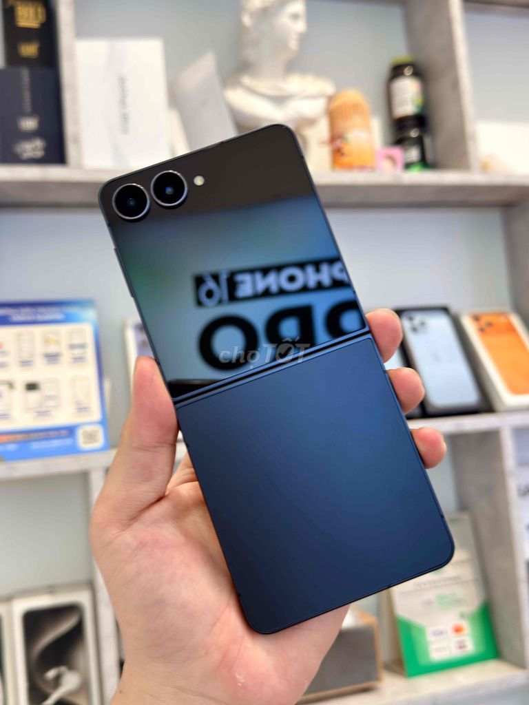 Samsung Galaxy Z Flip7 512GB Việt Nam. Mua bán Điện thoại tại Quận 3 Tp Hồ Chí Minh được đăng bởi Nguyễn Văn Tài hình 1