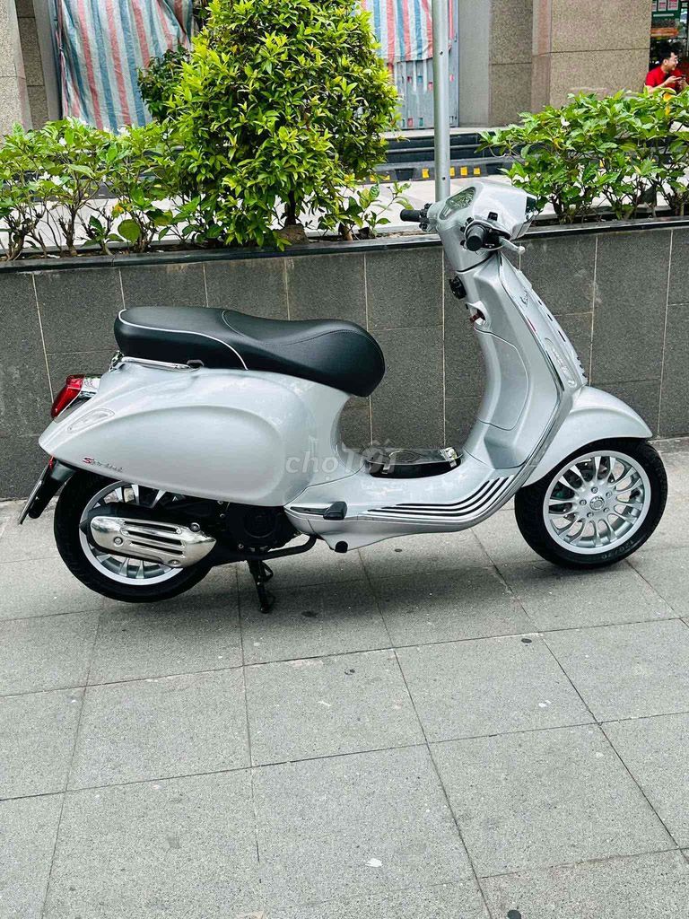 Piaggio Vespa Sprint 2016 Серебристый