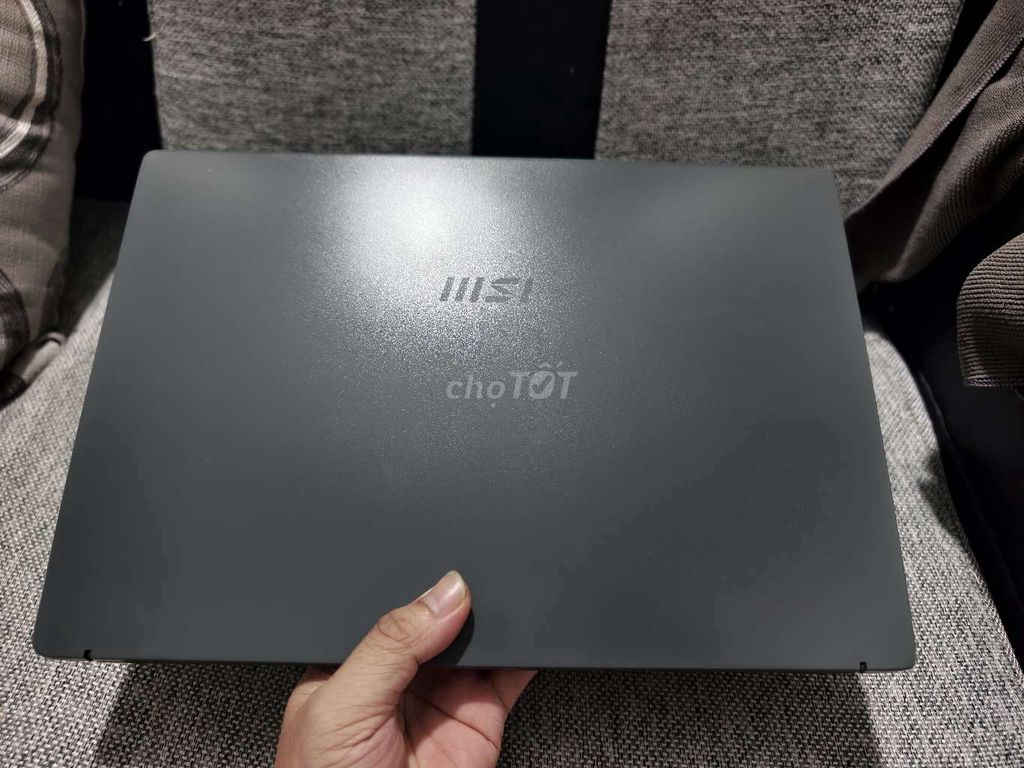 MSI Modern 14 i5 14 inch 8GB/256GB. Mua bán Laptop tại Thị xã Bến Cát Bình Dương được đăng bởi Vien Nguyen hình 1