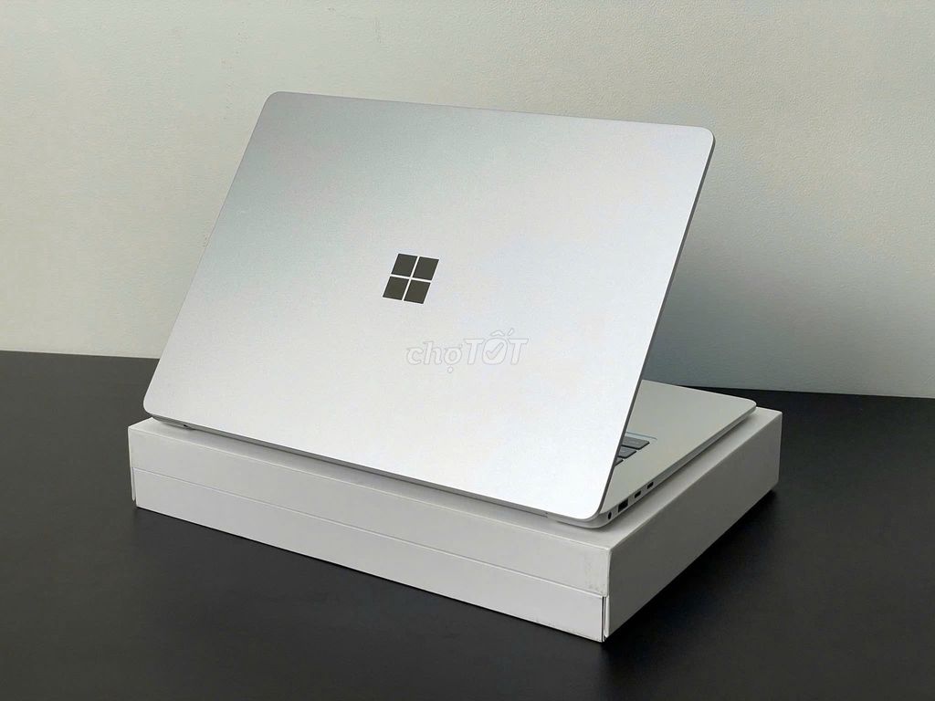 Surface Latop 7 bạc nhôm - bản 14 và 15" thanh lý. Mua bán Laptop tại Quận Gò Vấp Tp Hồ Chí Minh được đăng bởi Linh Surface Bảo Bảo hình 1