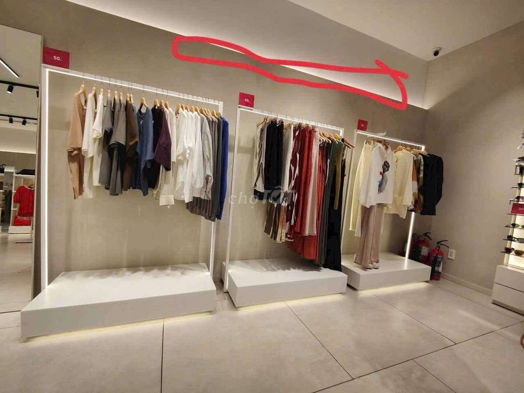 Đèn LED thanh nhôm 100m. Mua bán Đèn tại Thành phố Thuận An Bình Dương được đăng bởi thanh tuyen hình 1