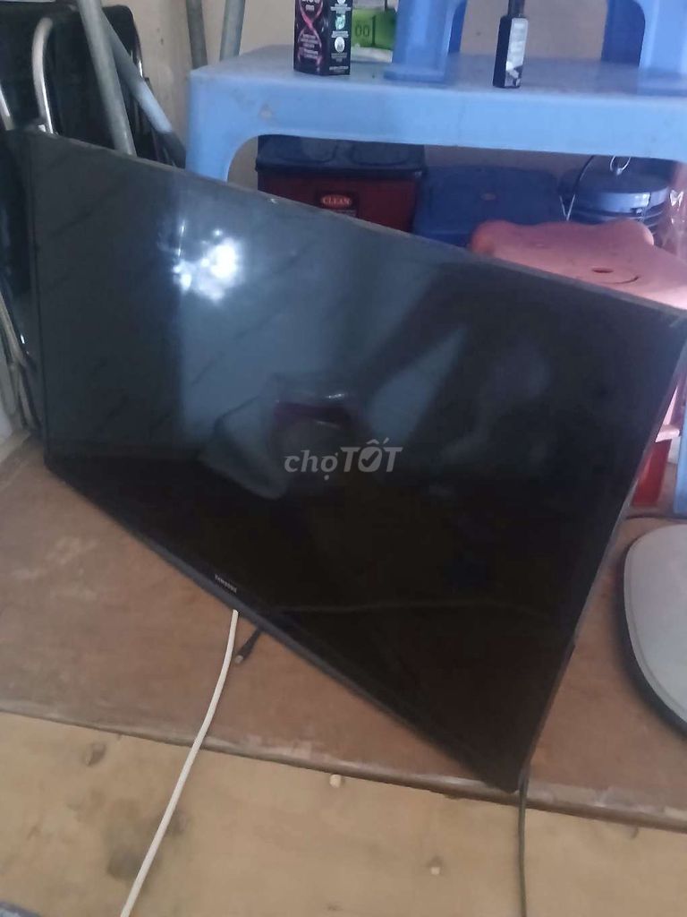 Tivi Samsung 32 inch Đen. Mua bán Tivi, Âm thanh tại Quận Bình Tân Tp Hồ Chí Minh được đăng bởi Trần Long hình 1