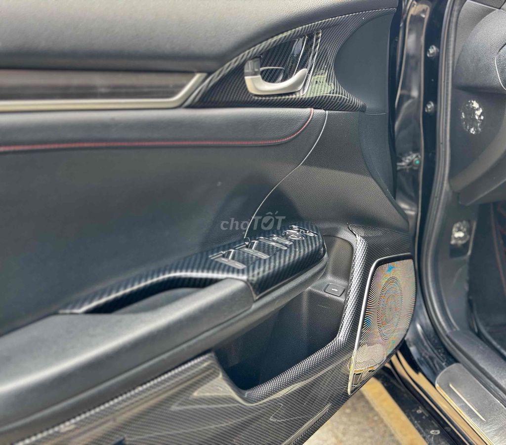 Honda Civic 2019 RS Đen 50.000 km. Mua bán Ô tô tại Thành phố Thủ Đức Tp Hồ Chí Minh được đăng bởi  Thắng Xe Cũ TPHCM hình 19