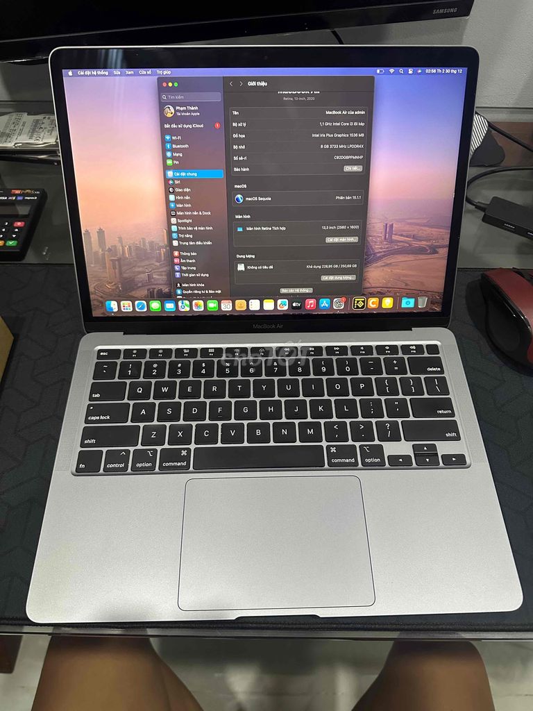 Bán Macbook Air 2020 i3 8/256Gb ngoại hình 95%