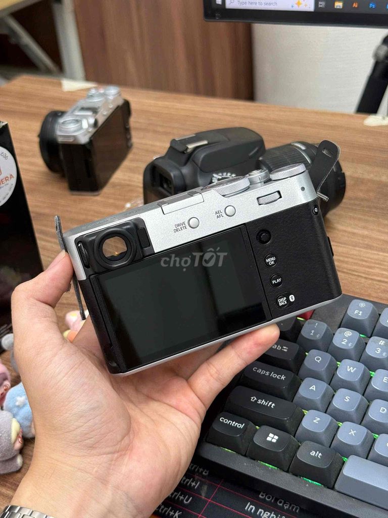 Máy ảnh Fujifilm X100VI Bạc Mới 99%. Mua bán Máy ảnh, Máy quay tại Quận Nam Từ Liêm Hà Nội được đăng bởi Thanh Chưởng hình 1