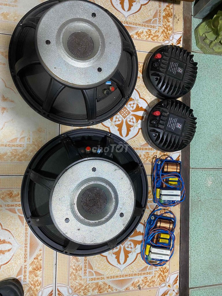 Loa Peavey Bas 40. Mua bán Tivi, Âm thanh tại Quận Cái Răng Cần Thơ được đăng bởi ÂM THANH NGÂN  hình 1