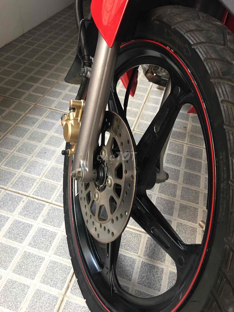 cần bán sirius rc đỏ đen 2014. Mua bán Xe máy tại Huyện Châu Thành Kiên Giang được đăng bởi Dư Gia Phong hình 3