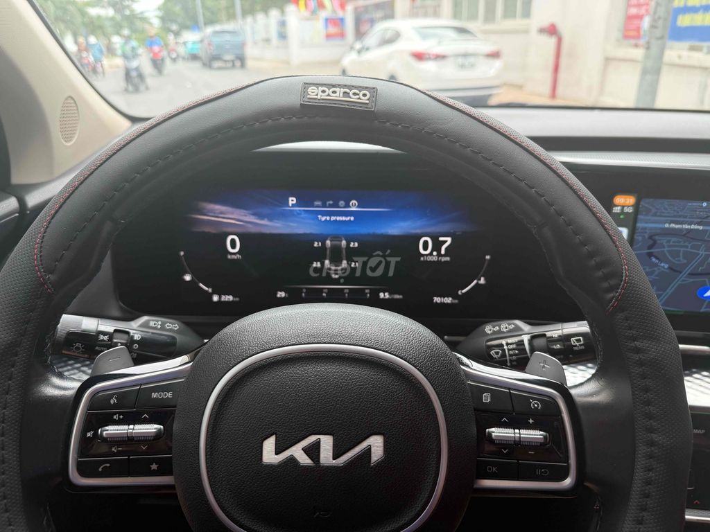 Kia Carnival 2022 2.2D Premium 7 chỗ - 70000 km. Mua bán Ô tô tại Quận Bình Thạnh Tp Hồ Chí Minh được đăng bởi Nguyên hình 9