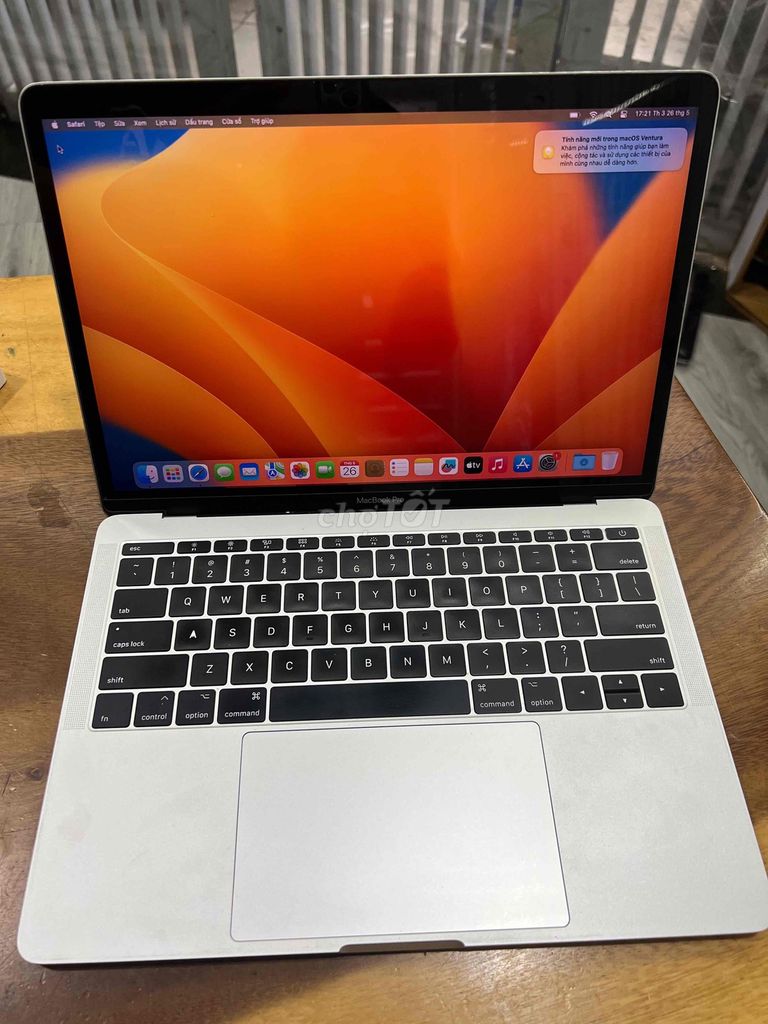 Apple MacBook Pro 2017 i5 13 inch 8GB/256GB. Mua bán Laptop tại Quận Tân Phú Tp Hồ Chí Minh được đăng bởi Phan Tien Sỹ hình 1