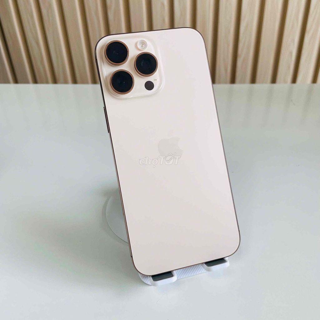 IPhone 16 Pro Max 256GB Pin 90% Sa mạc. Mua bán Điện thoại tại Quận Ninh Kiều Cần Thơ được đăng bởi Hmphone hình 1
