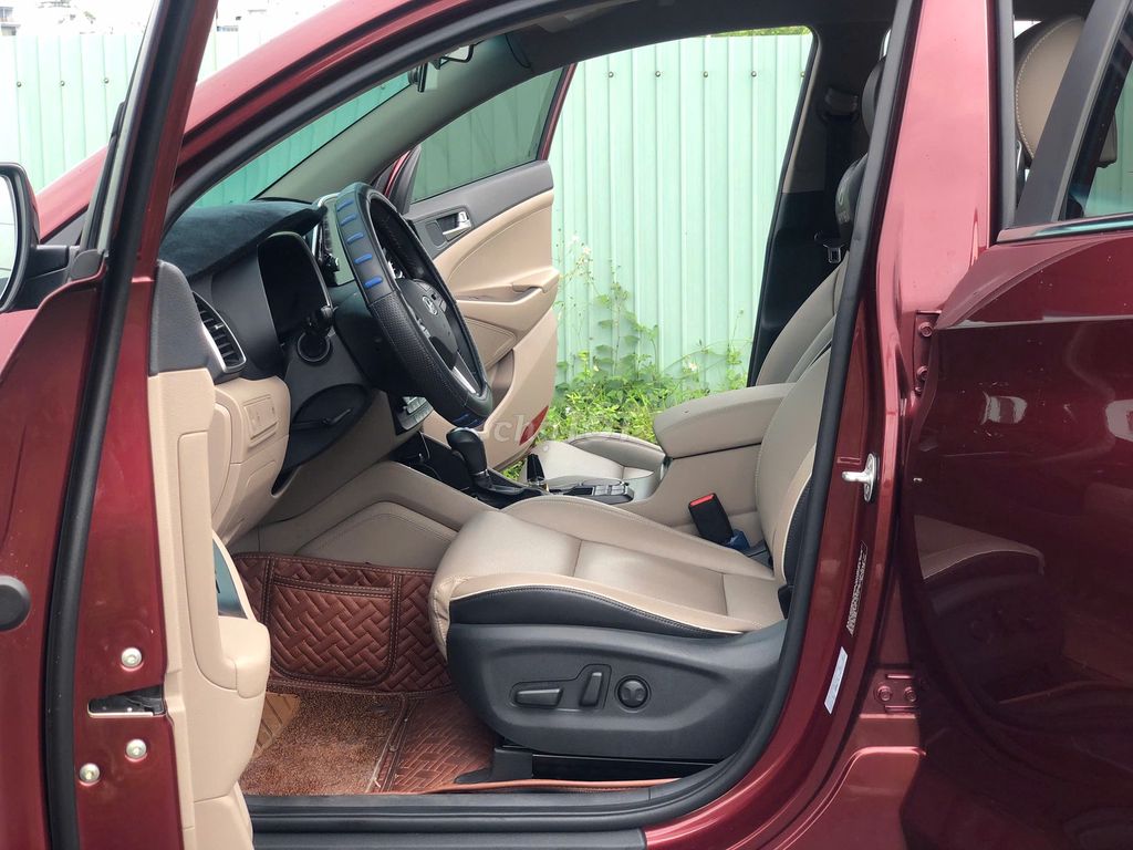 Hyundai Tucson 2020 2.0 Tiêu Chuẩn  - 26999 km. Mua bán Ô tô tại Huyện Hóc Môn Tp Hồ Chí Minh được đăng bởi Huy Hyundai hình 8
