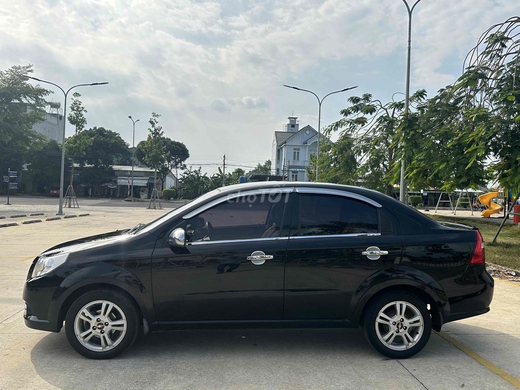 Chevrolet Aveo 2015 LT 1.5 - 79897 km. Mua bán Ô tô tại Thành phố Đồng Xoài Bình Phước được đăng bởi Nguyễn Minh Tâm hình 4