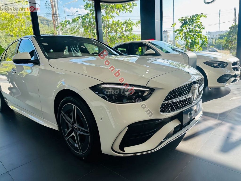 Mercedes Benz C300 AMG 2025 - 2 Tỷ 99 Triệu. Mua bán Ô tô tại Thành phố Nha Trang Khánh Hòa được đăng bởi Nguyễn Quang Nam hình 3