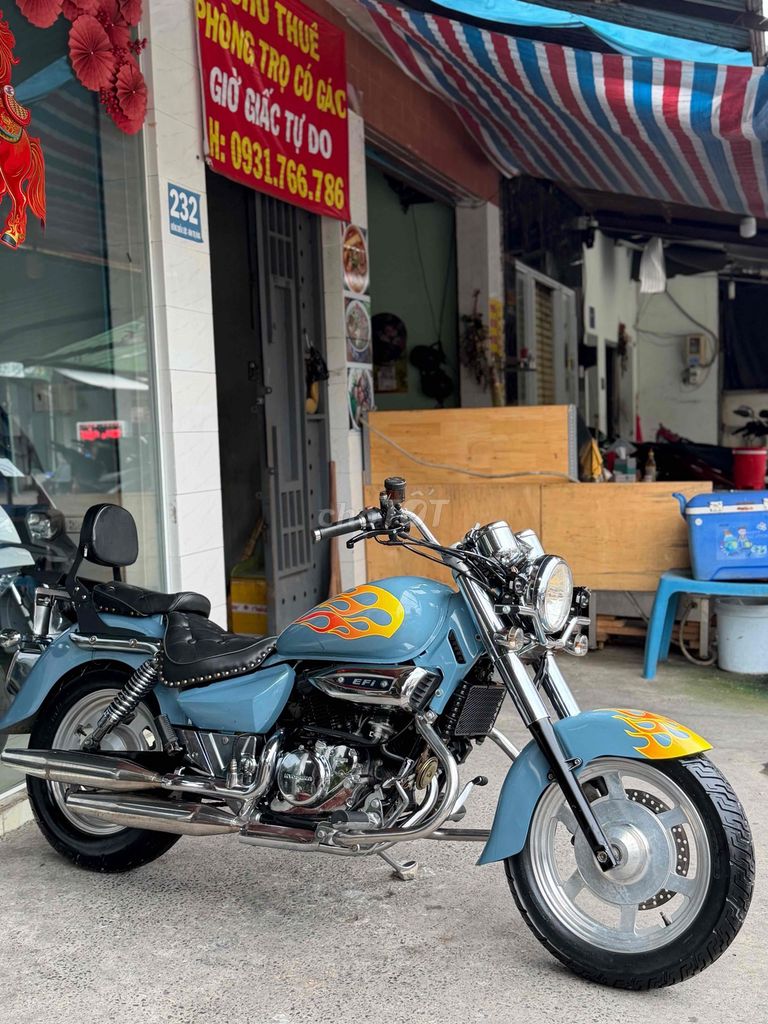 Hyosung GV250 2023 Xanh 8000KM 2 Máy V Biển SG