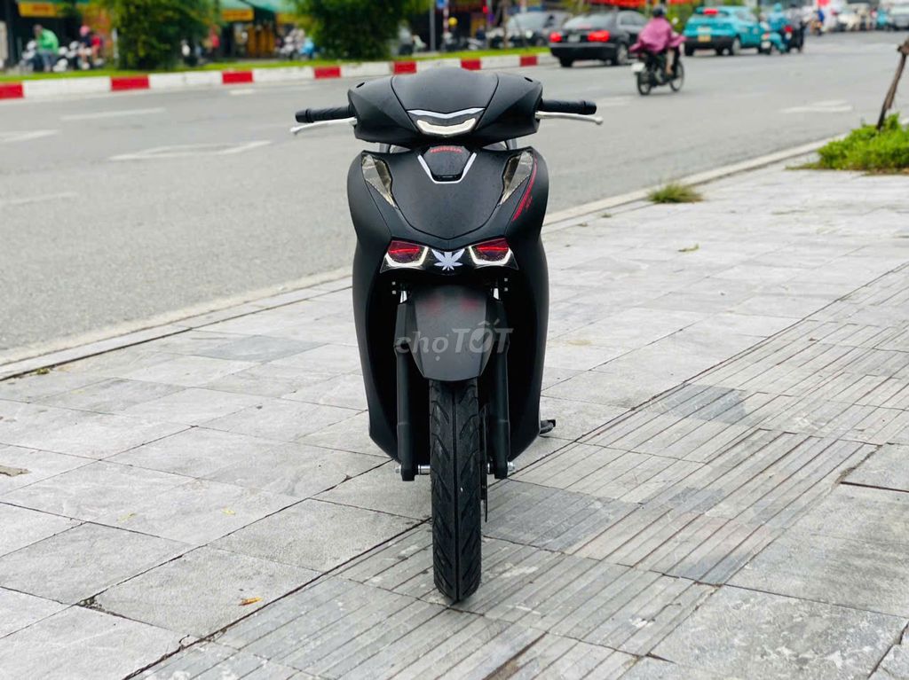 HONDA SH 160 ABS 2025CÓ HỖ TRỢ TRẢ GÓP 5TR NHẬN XE. Mua bán Xe máy tại Quận Nam Từ Liêm Hà Nội được đăng bởi Trịnh Lan Hương hình 6