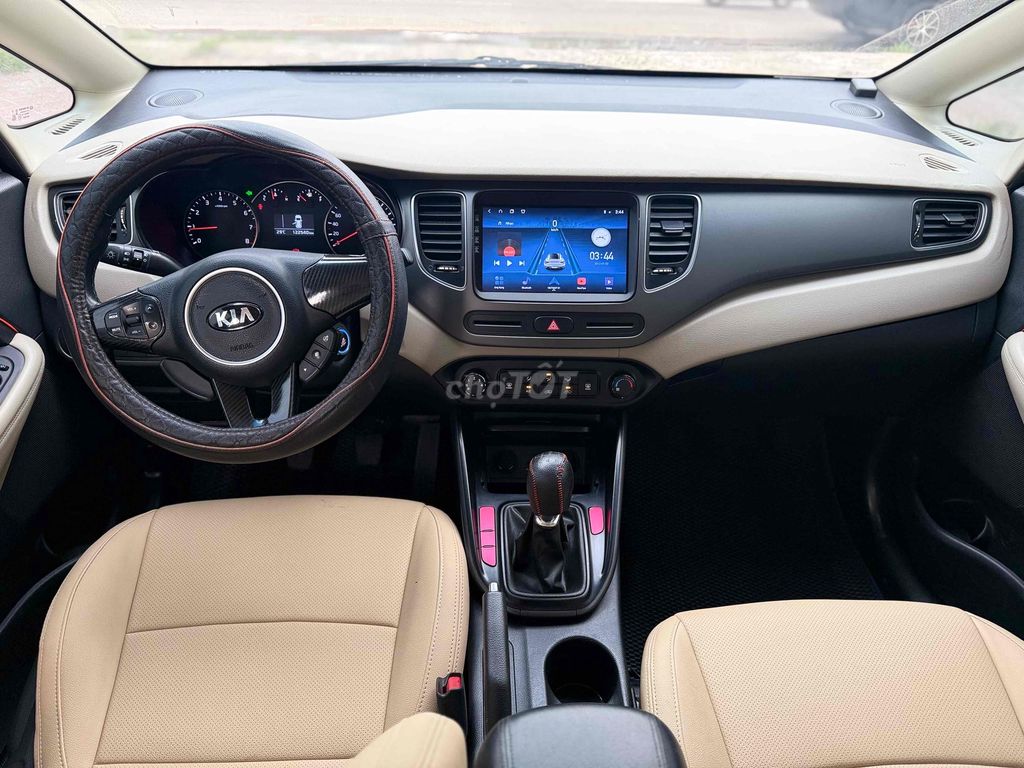 Kia Rondo 2018 MT mới dki dvu 10/2025 cần bán gấp. Mua bán Ô tô tại Thị xã Bến Cát Bình Dương được đăng bởi Xe Máy Thành Vinh hình 6