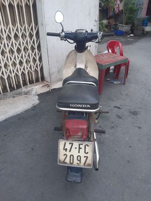 Cần bán xe cup 82 Honda 50 như hình. Mua bán Xe máy tại Quận 6 Tp Hồ Chí Minh được đăng bởi Kim Thoa