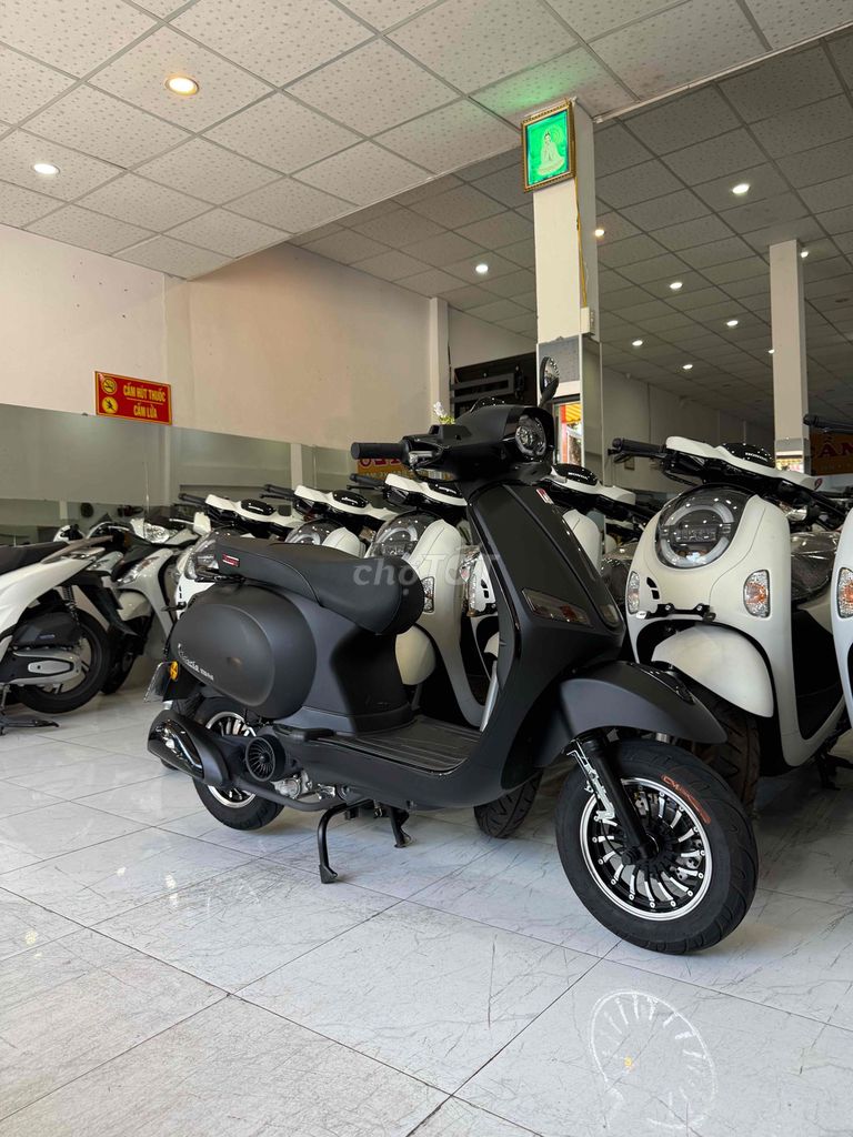 Siêu Cọp - VESPA 50cc - 2025. Như Xe Mới Salon. Mua bán Xe máy tại Thành phố Rạch Giá Kiên Giang được đăng bởi XE MÁY CŨ TÂN 128 hình 16