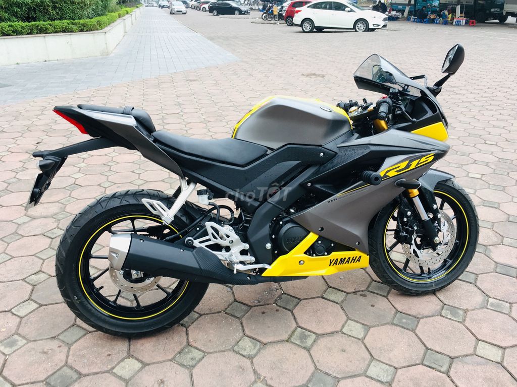 YAMAHA  r15 v3 135 BẢN ĐẶC BIỆT CHÍNH CHỦ ĐK 2023. Mua bán Xe máy tại Quận Nam Từ Liêm Hà Nội được đăng bởi Hồng Nhung hình 5
