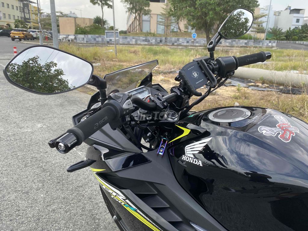 Honda CBR150r đời 2017. Mua bán Xe máy tại Huyện Bình Chánh Tp Hồ Chí Minh được đăng bởi PHAM PHAN KHOI NGUYEN hình 11