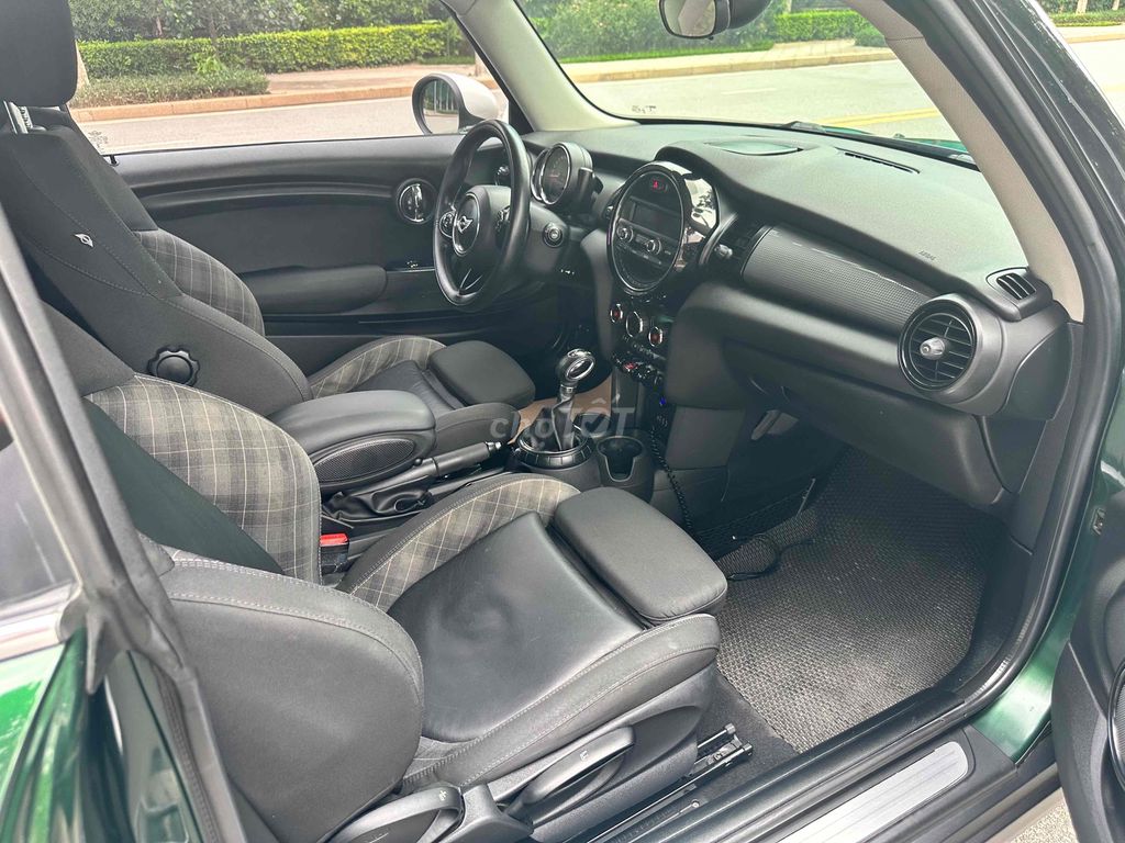 MINI 3 Door 2015 - 69000 km. Mua bán Ô tô tại Quận Cầu Giấy Hà Nội được đăng bởi Mr Thao hình 7