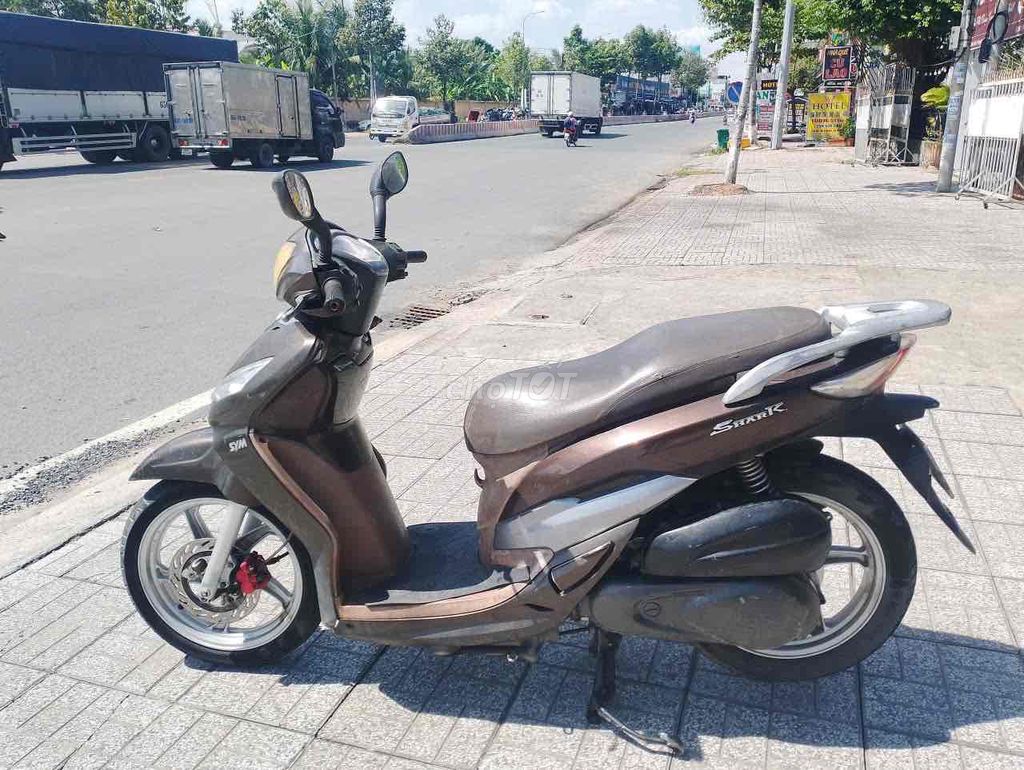 SYM Shark màu Nâu. Mua bán Xe máy tại Quận Ninh Kiều Cần Thơ được đăng bởi đầy cửa hàng cầu hưng lợi nk cần thơ hình 2