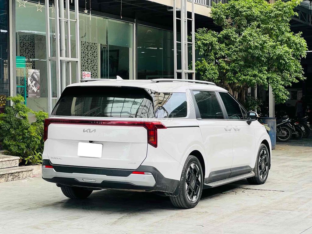Kia Carnival 2025 Luxury Trắng. Mua bán Ô tô tại Thành phố Thủ Đức Tp Hồ Chí Minh được đăng bởi Phước An hình 5