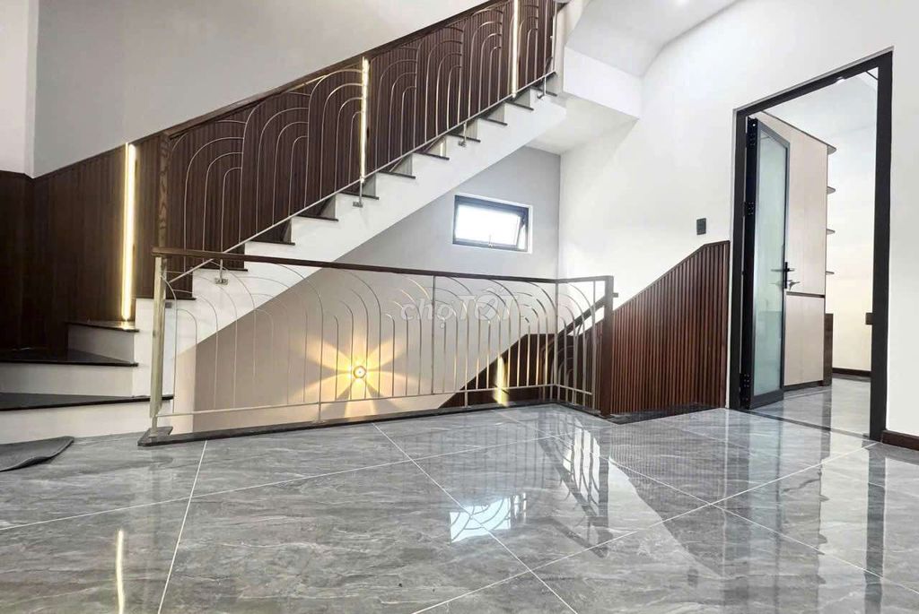 Brand-new 3-storey house off Nguyễn Phước Nguyên — photo 9