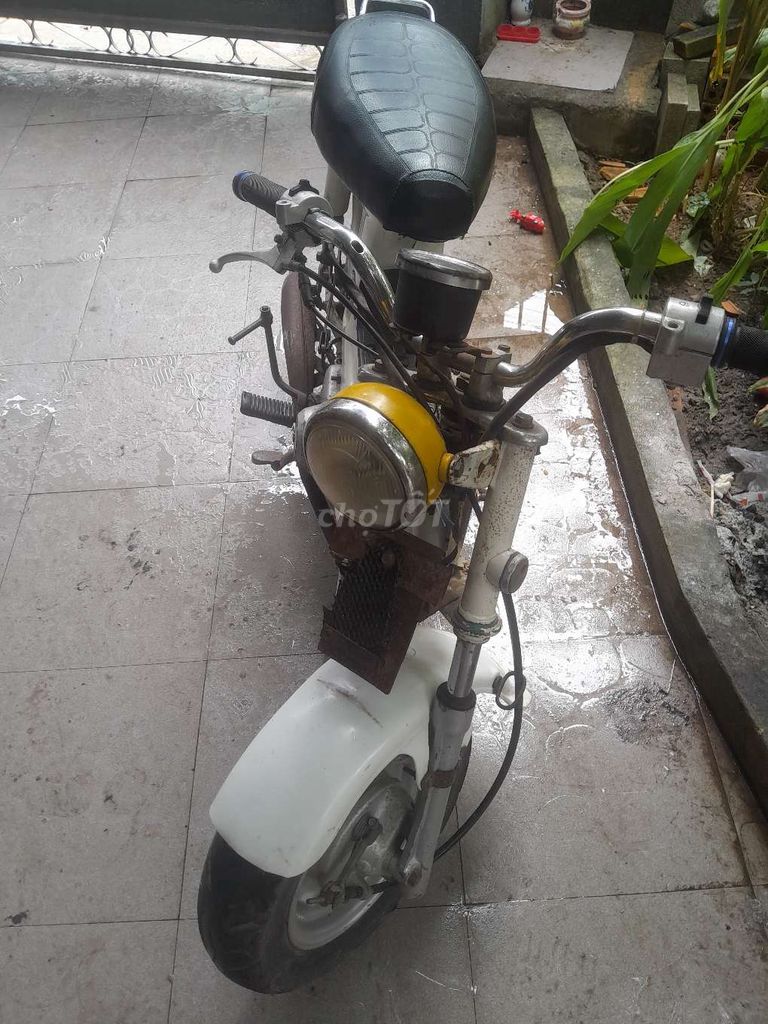 Bán xe chaly ..giấy tờ đầy đủ..máy im.giá 4tr300k. Mua bán Xe máy tại Thành phố Biên Hòa Đồng Nai được đăng bởi vo hoai thuân hình 3