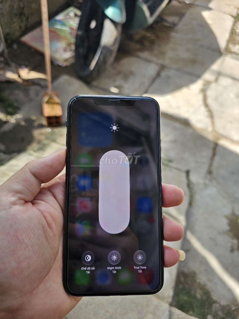 Apple iPhone 11 Pro Max 64GB VNA. Mua bán Điện thoại tại Quận 5 Tp Hồ Chí Minh được đăng bởi ManhQuynh hình 1