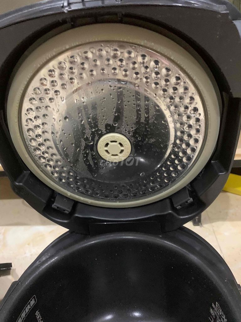 Nồi cơm điện Hitachi RZ-MS10J. Mua bán Bếp, lò, đồ điện nhà bếp tại Thành phố Nam Định Nam Định được đăng bởi Du Pham hình 1