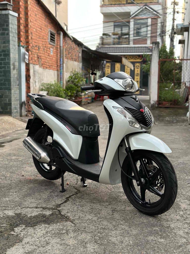 SH 150 hàng nhập 3 cục ý