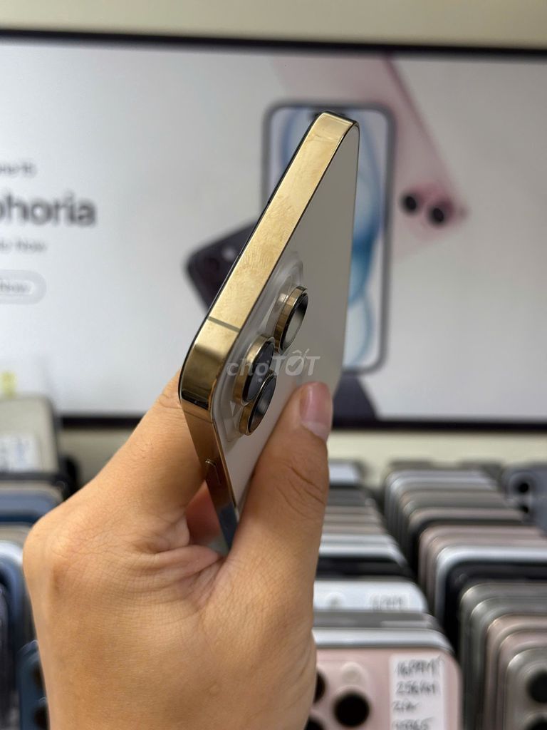 ✅14 pro max lock 256gb thay màn vỏ đẹp không lỗi. Mua bán Điện thoại tại Quận Thanh Xuân Hà Nội được đăng bởi Thành Vũ Mobile hình 2