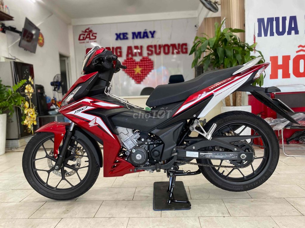 Honda Winner V1 150 đk 2019 màu đỏ trắng BSTP. Mua bán Xe máy tại Quận 12 Tp Hồ Chí Minh được đăng bởi Xe Máy Hoàng Giang An Sương  hình 4