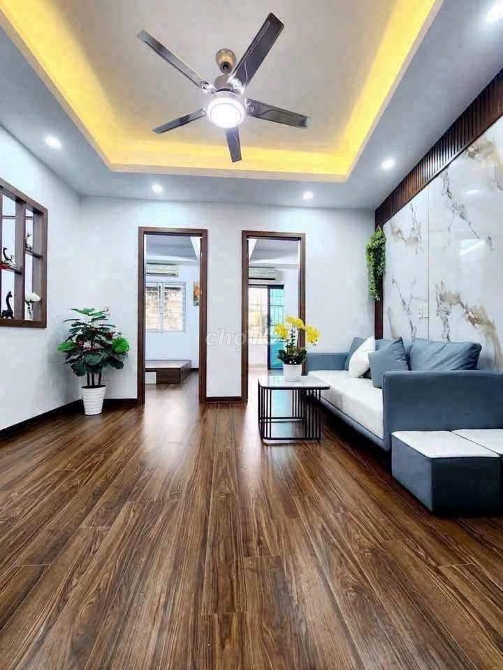 Bán căn hộ CCMN Trường Chinh, Đống Đa, 65m2, 3PN