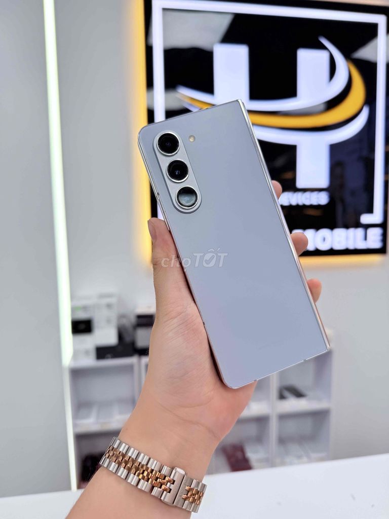 SAMSUNG Z FOLD 5-12/256G-Màu Blue-Gập Mở Đẹp. Mua bán Điện thoại tại Thành phố Biên Hòa Đồng Nai được đăng bởi Mobile Di Động Biên Hoà hình 1
